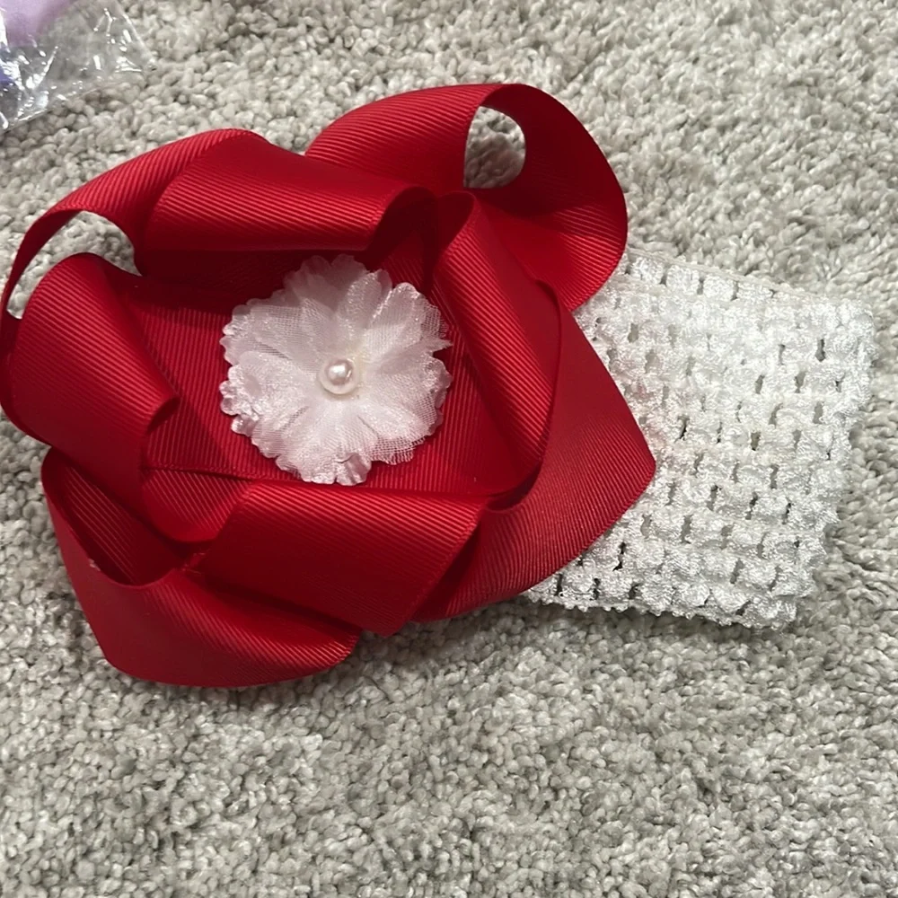 Bows - Picture 2 of 2